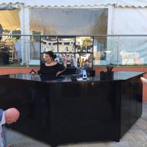 Devoted Deluxe - Mirrored bar