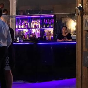 Devoted Deluxe - led mirrored bar