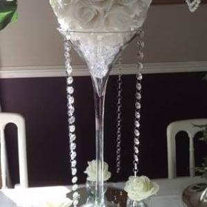 Beautiful_Martini_Centrepiece_Embellish_Venue_Styling