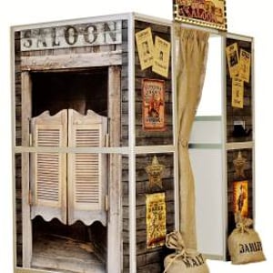 The stunning Wild West Saloon Bar Booth