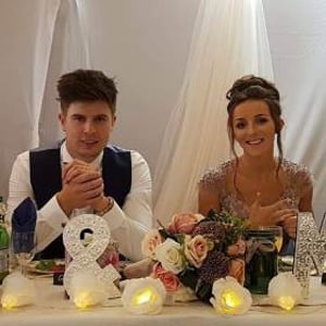 evie and steve top table 17