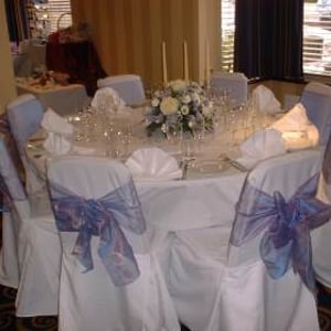 Simple Lilac Table Posy