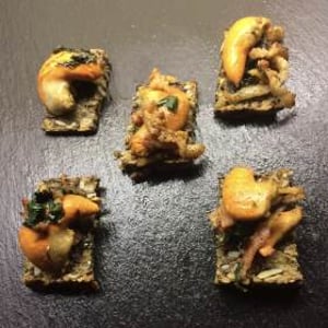 Scallop roe, wild garlic, shallot on 3 seed rye bread