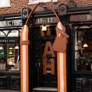 Giant handbag handle for Anya Hindmarch shop in Chelsea