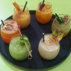 Mocktail/Smoothie or Juice Bars