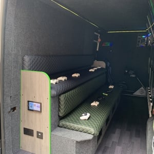 Gaming Van inside2