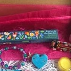 We supply gift bags,attire,slippers,robes,sleepover kits,champagne,chocolates n more 