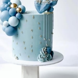 Balloon cake 