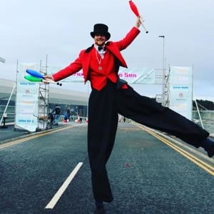 Jumping jacks Stilts