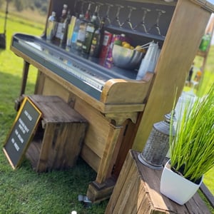 Piano- Dedicated cocktail bar 