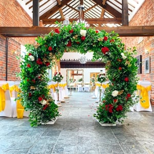 Wedding flower arch 