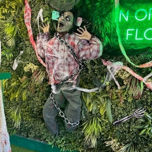 Halloween Zombie Wall.jpg