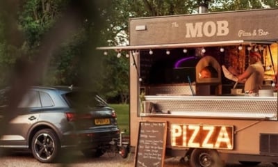 Your traditional Italian experience begins with our meticulously crafted dough!