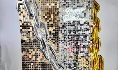 Medium Shimmer Wall Package