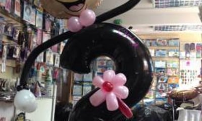 Balloon & Party Station