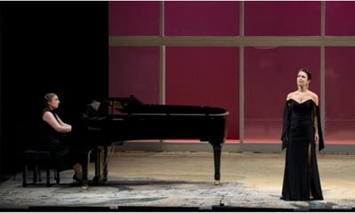 Sarah Richmond Mezzo