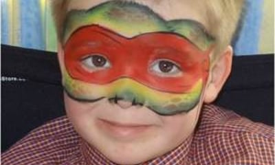 Paula Bargh Facepainter