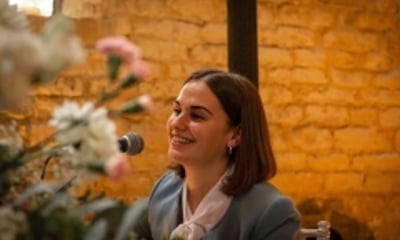 Mae Bradbury Wedding Singer & Guitarist