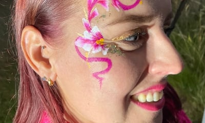 Dancing Brush Face Painting