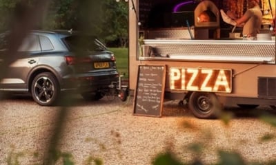 Your traditional Italian experience begins with our meticulously crafted dough!