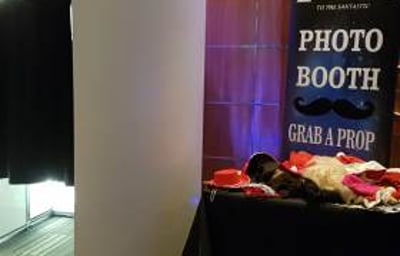 new white photo booth 1