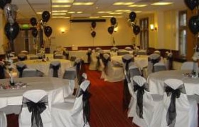 Black and White Theme