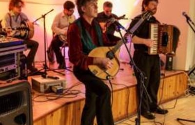 ceilidh band Iron Broo