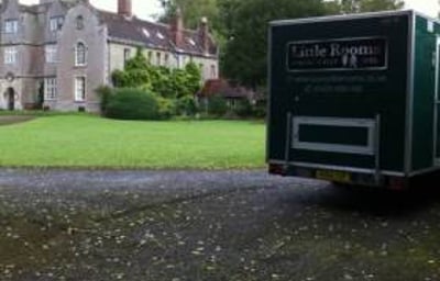 Delivery for a Wedding