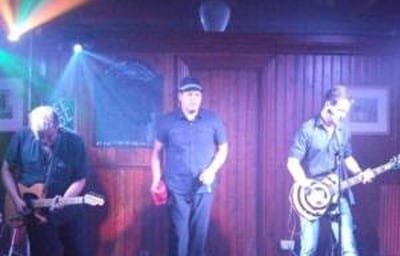 Pretty Vegas - North West Function and Wedding Band