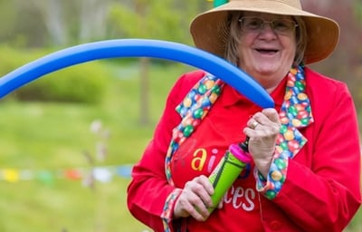 Rainbow Faces Ltd 2024 balloon modelling