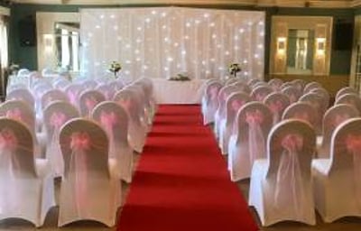 Starlight backdrop hire in Hertfordshire, Bedfordshire, Essex & surrounding areas. Perfect for weddings, birthdays or corporate events