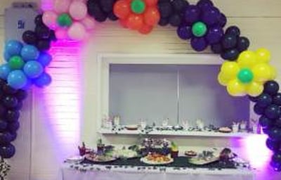 Flower Themed Balloon Arch in Hertfordshire, Bedfordshire, Essex & surrounding areas. 