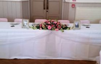 Top table swagging hire in Hertfordshire, Bedfordshire, Essex & surrounding areas.