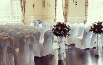 Chair cover & sash hire in Hertfordshire, Bedfordshire, Essex & surrounding areas. Perfect for weddings, birthdays & corporate events