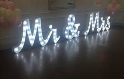 4ft Light Up Mr & Mrs Letter hire in Hertfordshire, Bedfordshire, Essex & surrounding areas.