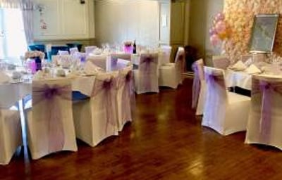 Flower Wall hire in Hertfordshire, Bedfordshire, Essex & surrounding areas. Perfect for weddings, birthdays & baby showers