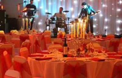 Starlight backdrop hire in Hertfordshire, Bedfordshire, Essex & surrounding areas. Perfect for weddings, birthdays or corporate events