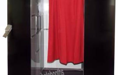 Standard Black Booth