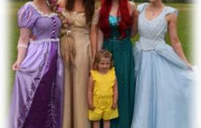 4 Princesses Together