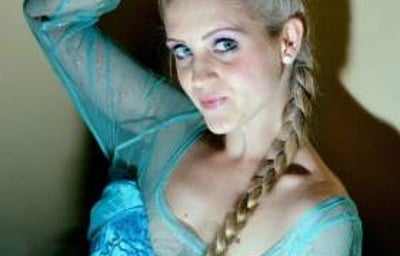 Snow Sister (No Wig)