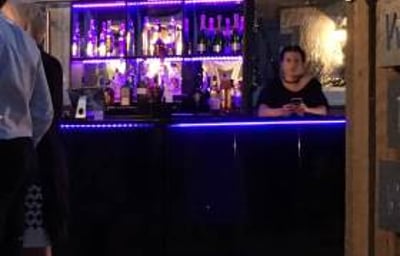 Devoted Deluxe - led mirrored bar