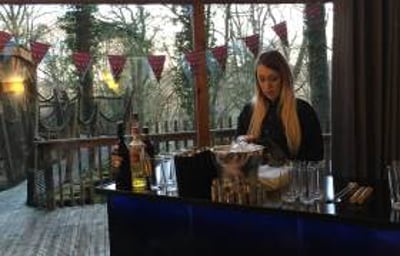 Led cocktail bar - Devoted Deluxe