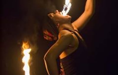 Kat-Collett-Fire-Eating