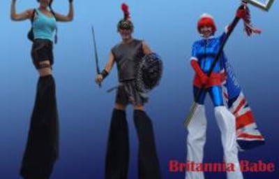 Heroes - Lara Croft, Gladiator & Britannia Babe