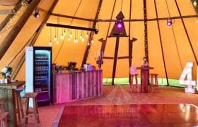 Giant tipi - 40th birthday party