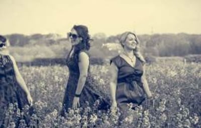 jades black and white