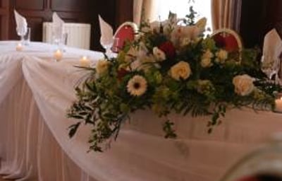 Top Table Flowers and Draping