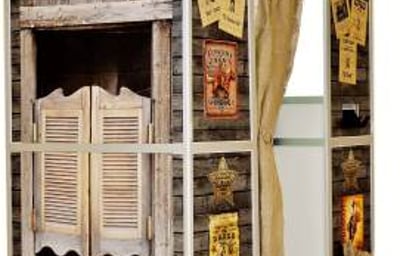 The stunning Wild West Saloon Bar Booth