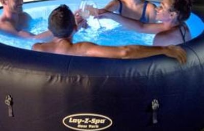 New York: 4-6 adult capacity with built in remote controlled led lights