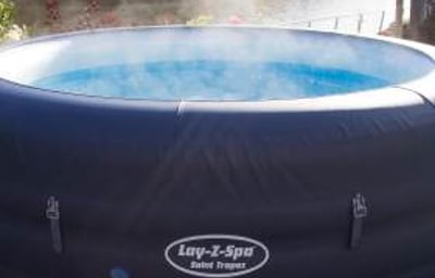 St Tropez: 4-6 Adult capacity